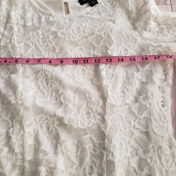 🌷Perceptions Petite white lace dress size medium - Picture 5 of 9